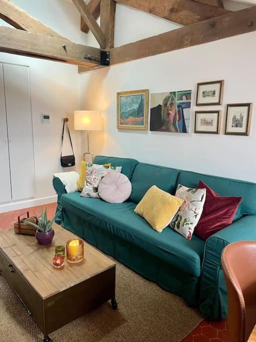 Loft Apartment At Villa Leonie Hyeres Luaran gambar